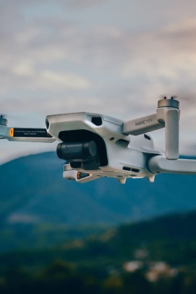 Que no opere a más de 50 metros de altura